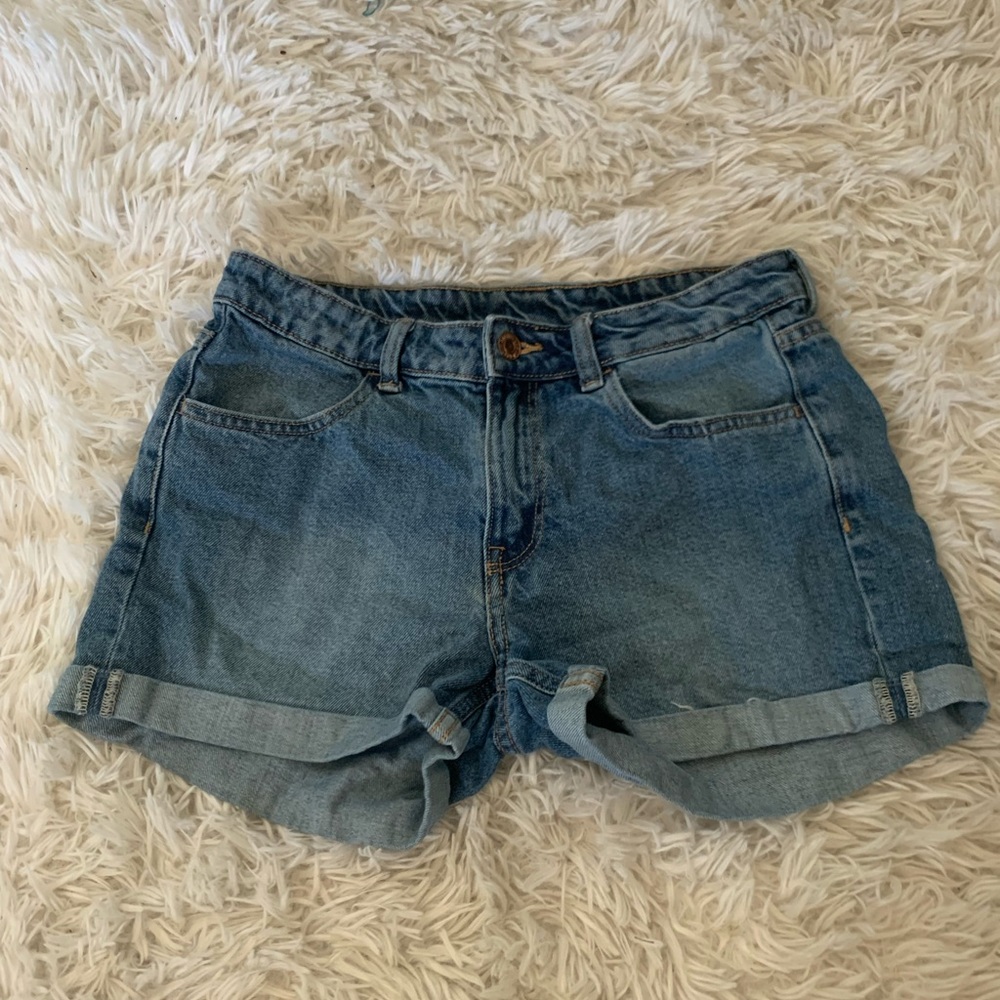 H&M jean shorts!